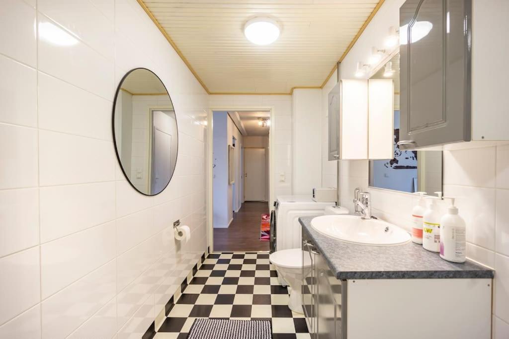 Valoisa Huoneisto Jossa Erinomaiset Vuoteet. Mikkeli Extérieur photo